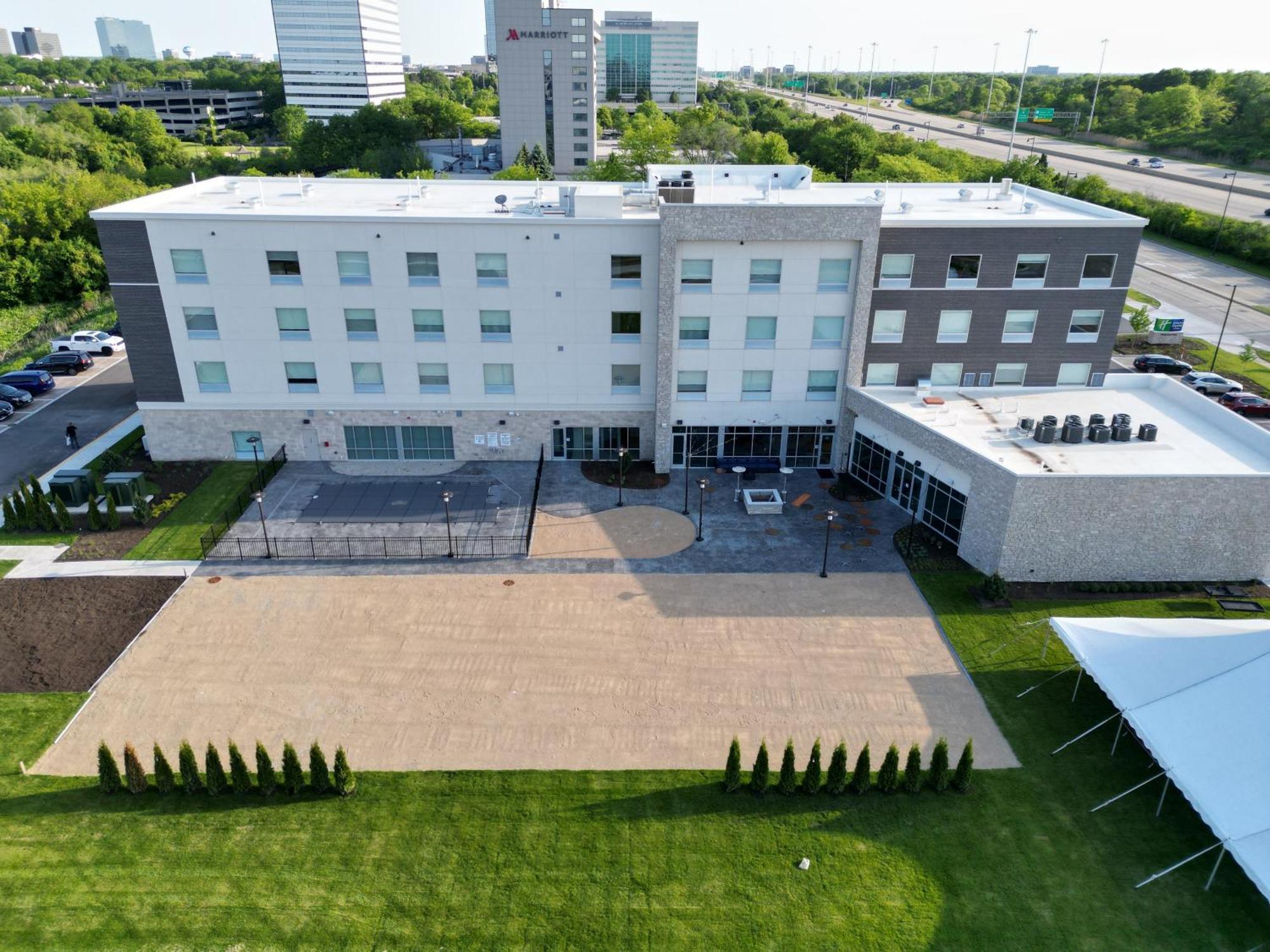 Holiday Inn Express & Suites Chicago Schaumburg By Ihg Exteriör bild
