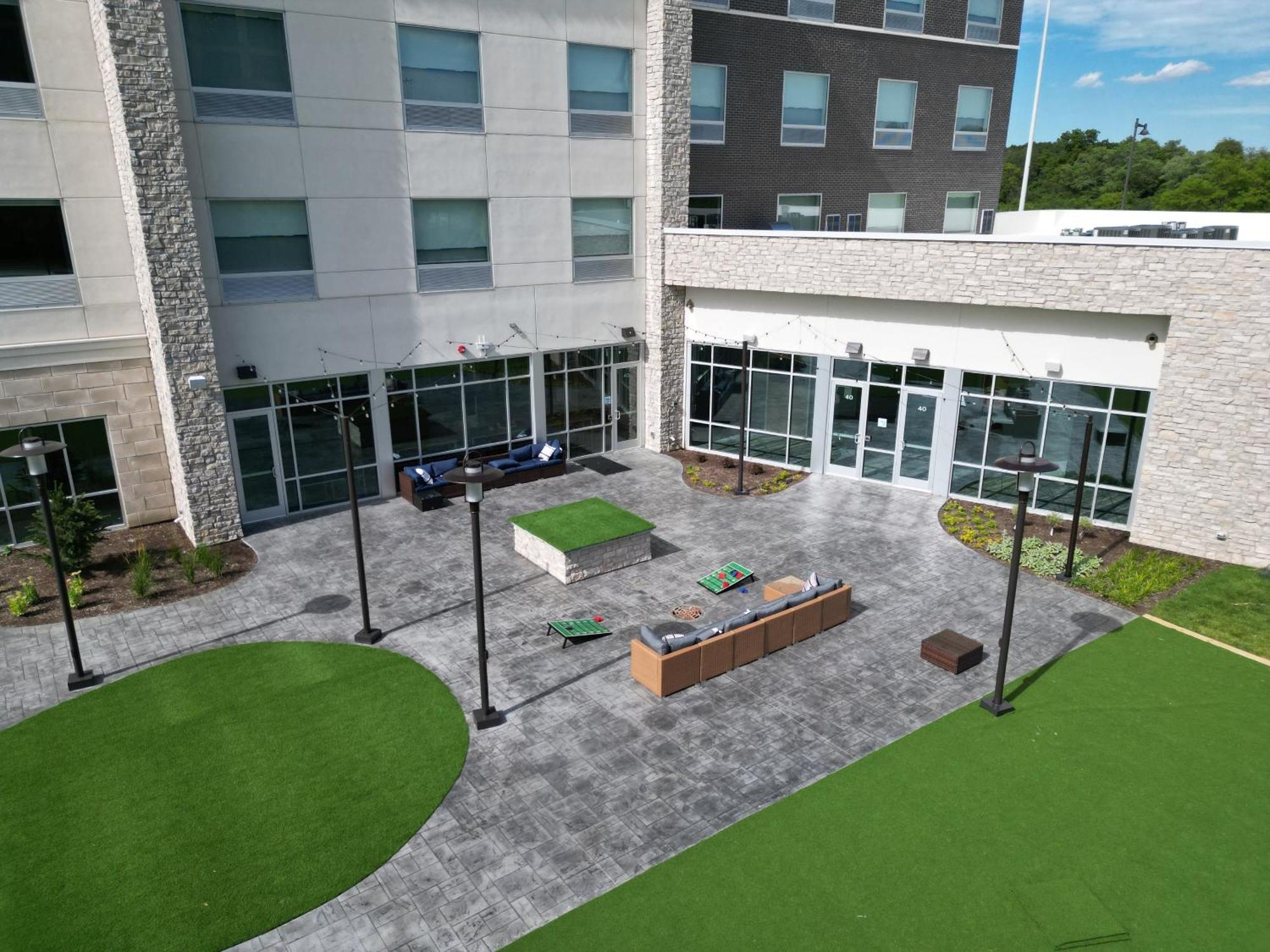 Holiday Inn Express & Suites Chicago Schaumburg By Ihg Exteriör bild